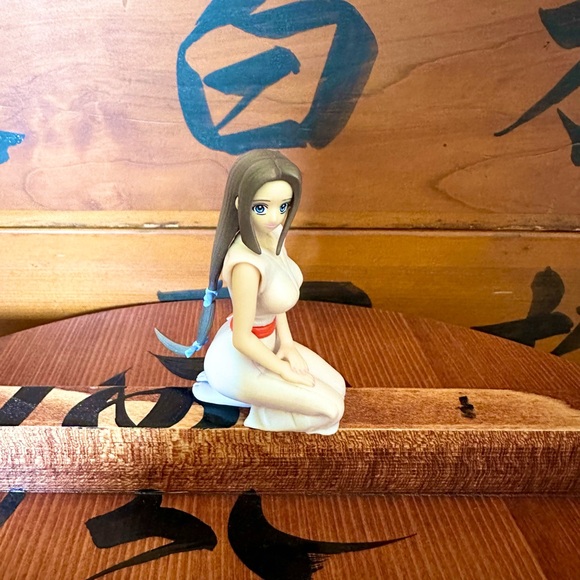 Small Anime figure from Japan - Picture 1 of 5